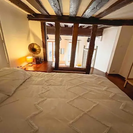 Superbe 50m2 Central Proche Transports Apartamento